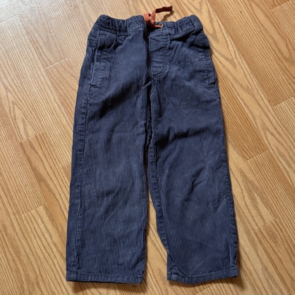 Lot of 18 boys size 4 clothes 1:13 - Picture 2 of 16